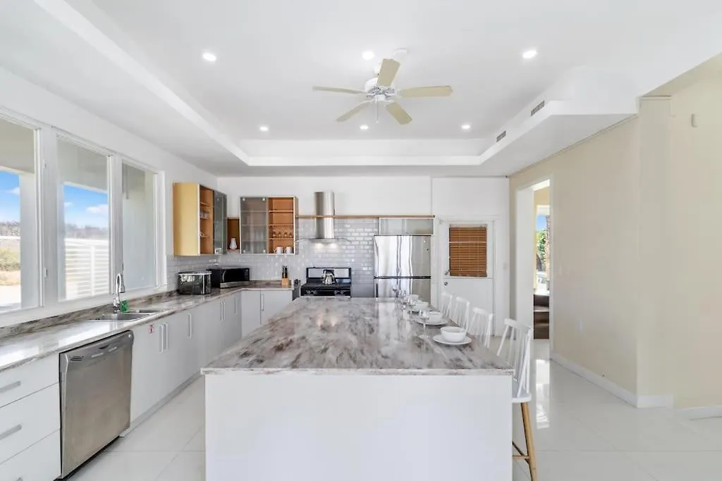 Villa Blue Door Beach House By Bocobay Palm Beach