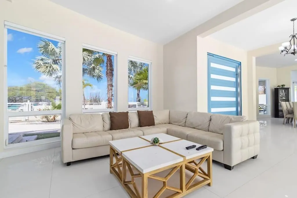 Blue Door Beach House By Bocobay Palm Beach