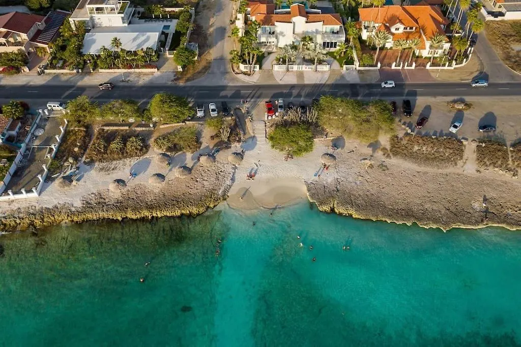 Blue Door Beach House By Bocobay Palm Beach Villa