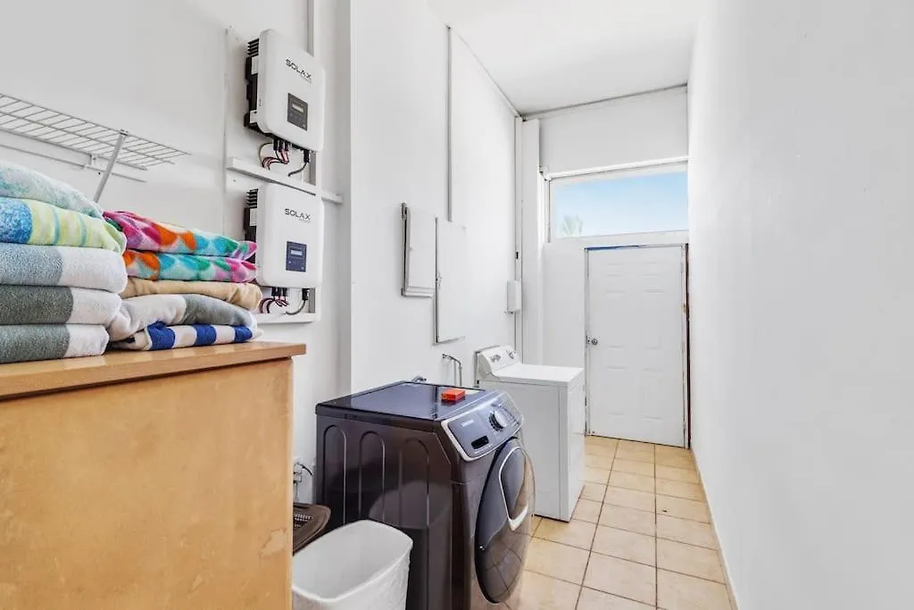 Blue Door Beach House By Bocobay Palm Beach Villa